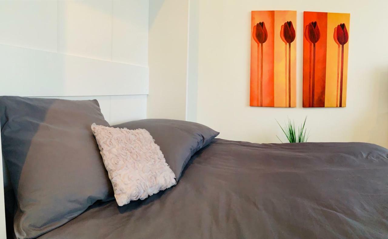 Moderner Bungalow, 20 Minuten bis Hannover City, 24h Check-In Garbsen Exterior foto