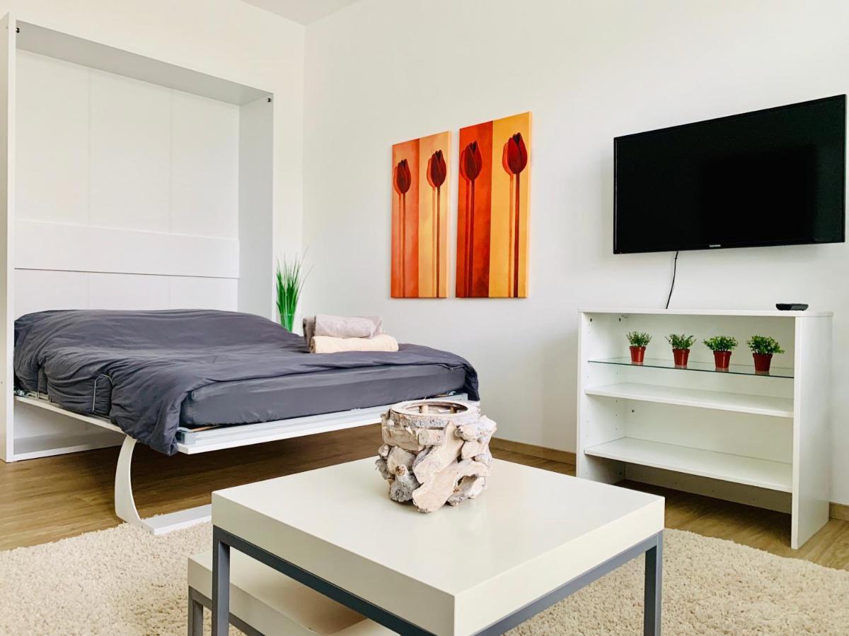 Moderner Bungalow, 20 Minuten bis Hannover City, 24h Check-In Garbsen Exterior foto