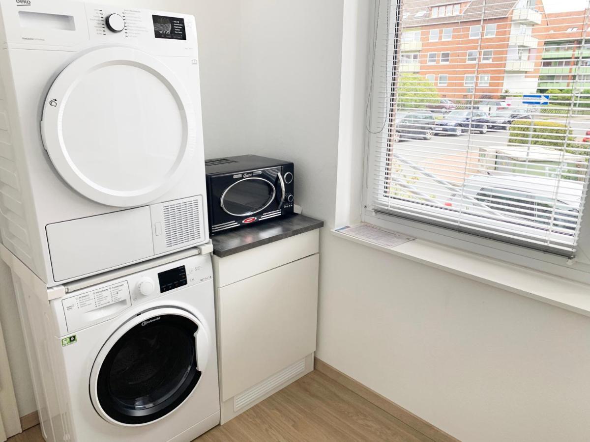 Moderner Bungalow, 20 Minuten bis Hannover City, 24h Check-In Garbsen Exterior foto